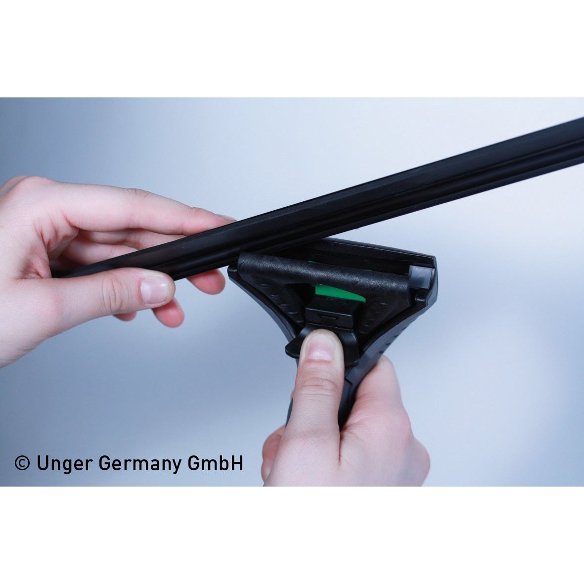 UNGER Ergo Tec Ninja Fensterwischer 30° / 40°